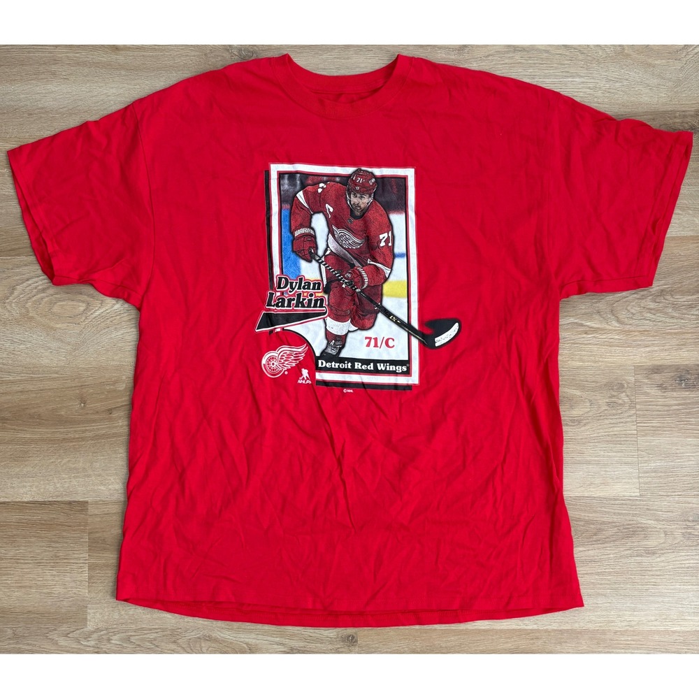 NWOT Men's NHL Detroit Red Wings Dylan Larkin Tee - XXL - Red